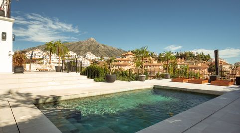 Elegancia sofisticada con vistas impresionantes villa en el prestigioso Valle del Golf de Nueva Andalucía, imatge 4