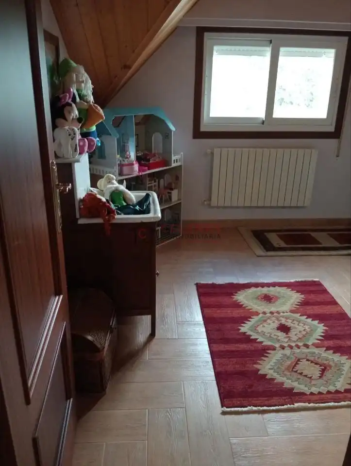 Houses for sale in Toén  with Heating, Private garden and Terrace