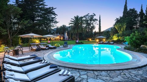 Finca con 2 cases para reformar y muchas possibilidades con licencia vacacional en venta en Puerto Pollensa, Mallorca