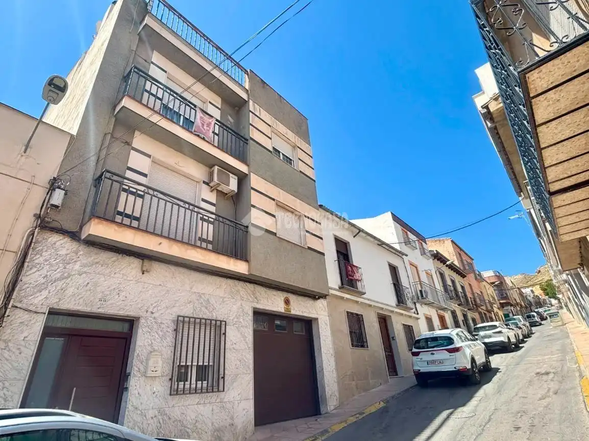Flat with terrace for sale in C. Tarifa