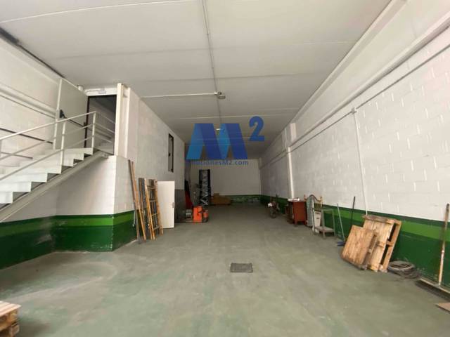 Nave industrial en Alquiler en Somosierra en Polígono Industrial Sur