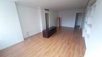 Living room of Flat to rent in  Madrid Capital  with Air Conditioner, Heating and Terrace