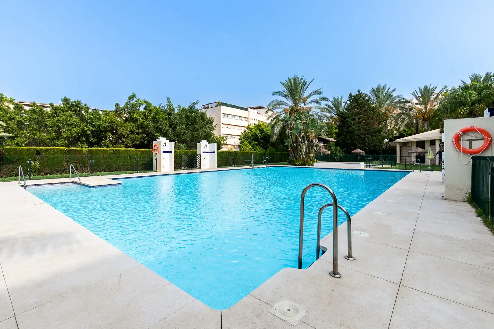 Swimming pool of Attic for sale in Málaga  with Air Conditioner, Terrace and Swimming Pool