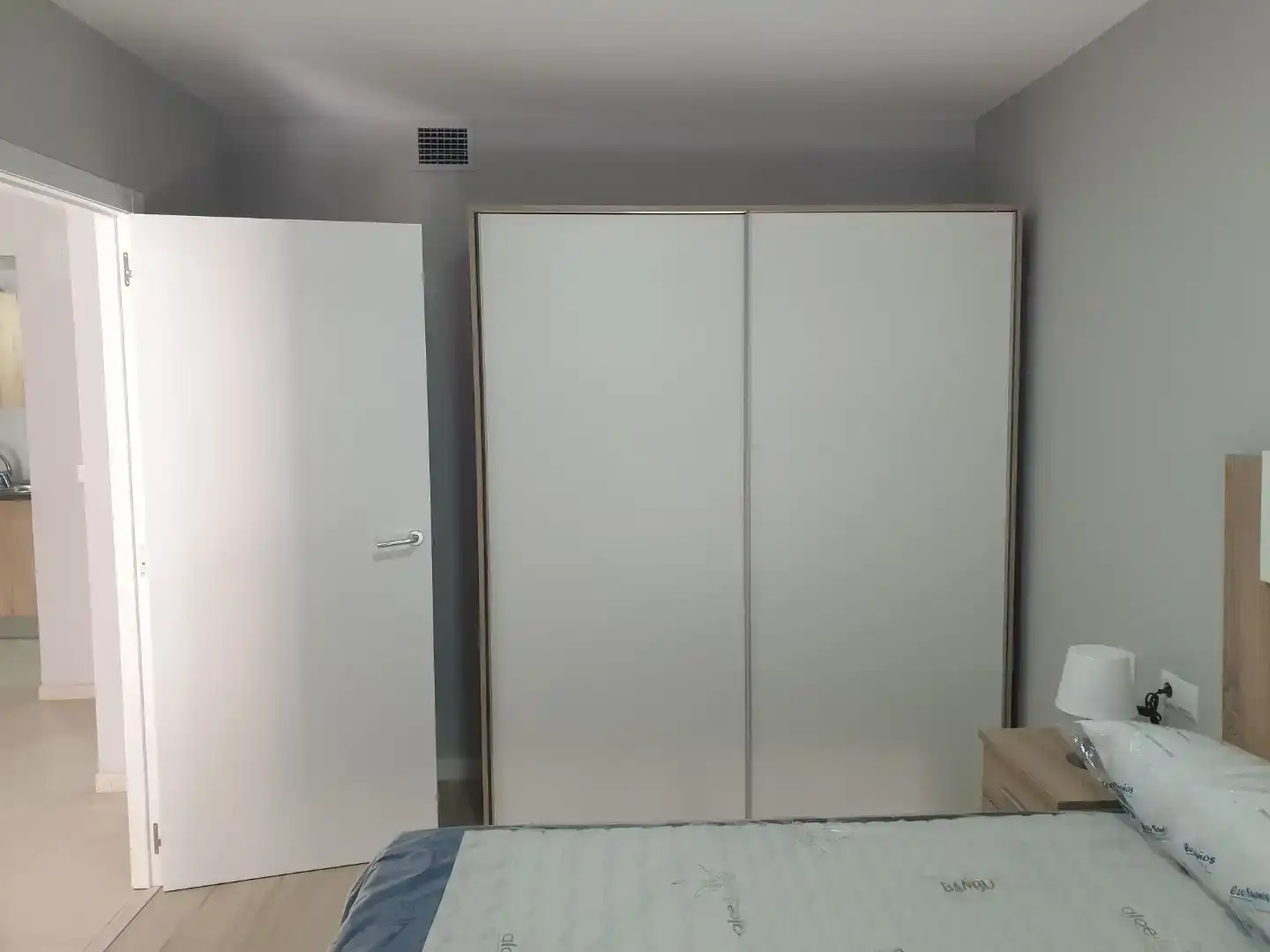 Habitación de Piso de alquiler en Almendralejo con Aire acondicionado, Amueblado y Balcón