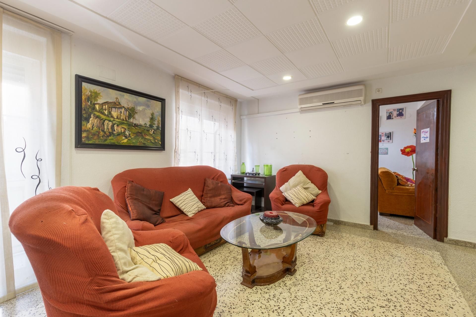 Living room of Flat for sale in Órgiva  with Air Conditioner, Heating and Storage room