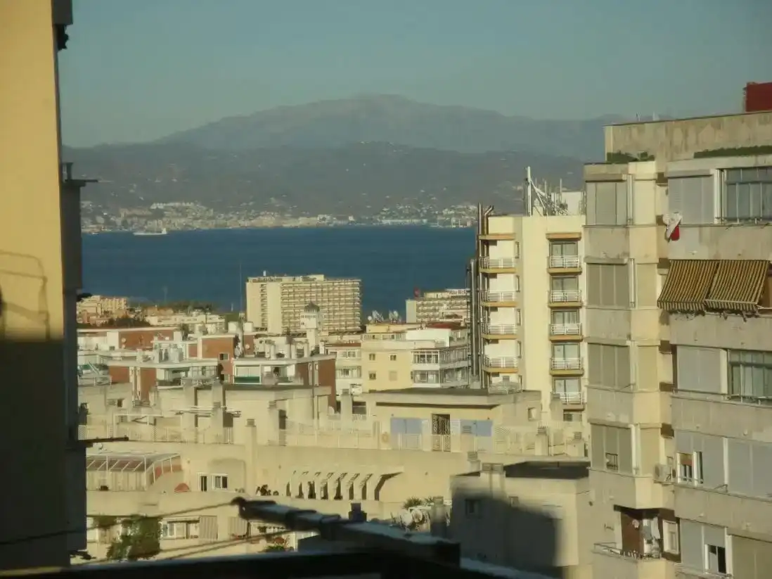 Vista exterior de Estudi en venda en Torremolinos amb Moblat i Balcó
