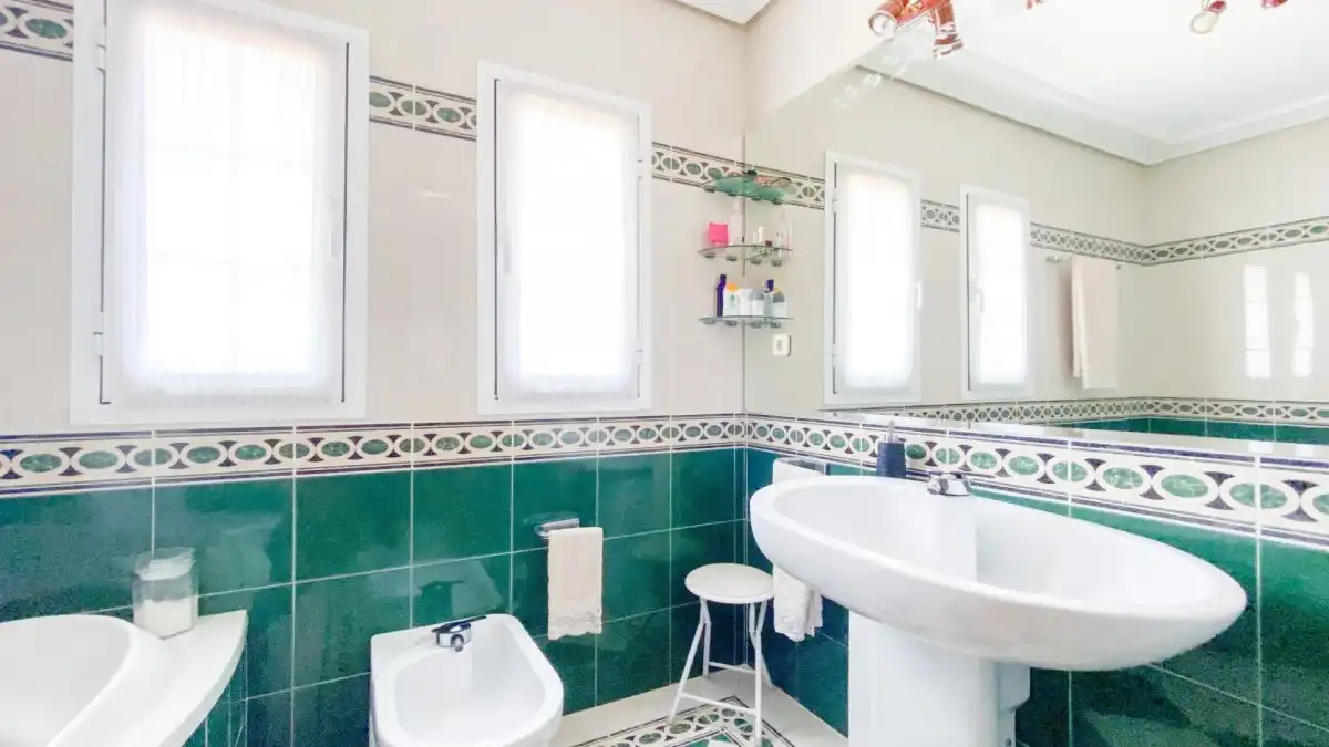 Baño de Casa o chalet en venta en Mijas con Calefacción, Jardín privado y Terraza
