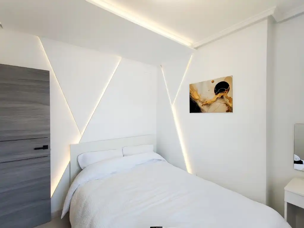 Apartamento con ascensor en venta en Calle Villa Madrid, imagen 17