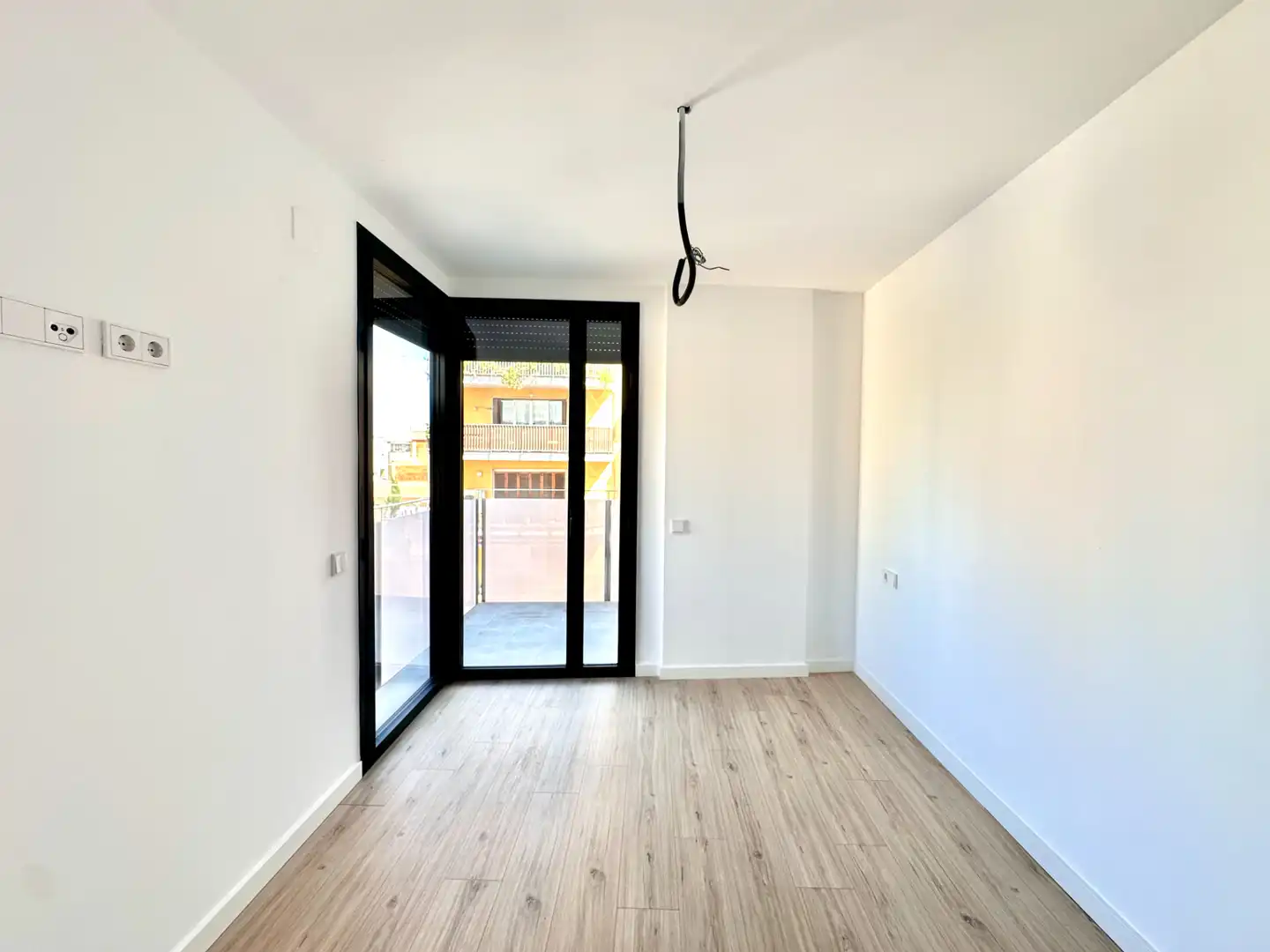 Habitación de Piso en venta en Badalona con Aire acondicionado, Calefacción y Parquet