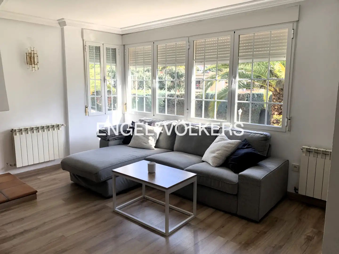 Sala d'estar de Casa o xalet de lloguer en Boadilla del Monte amb Aire condicionat, Calefacció i Jardí privat