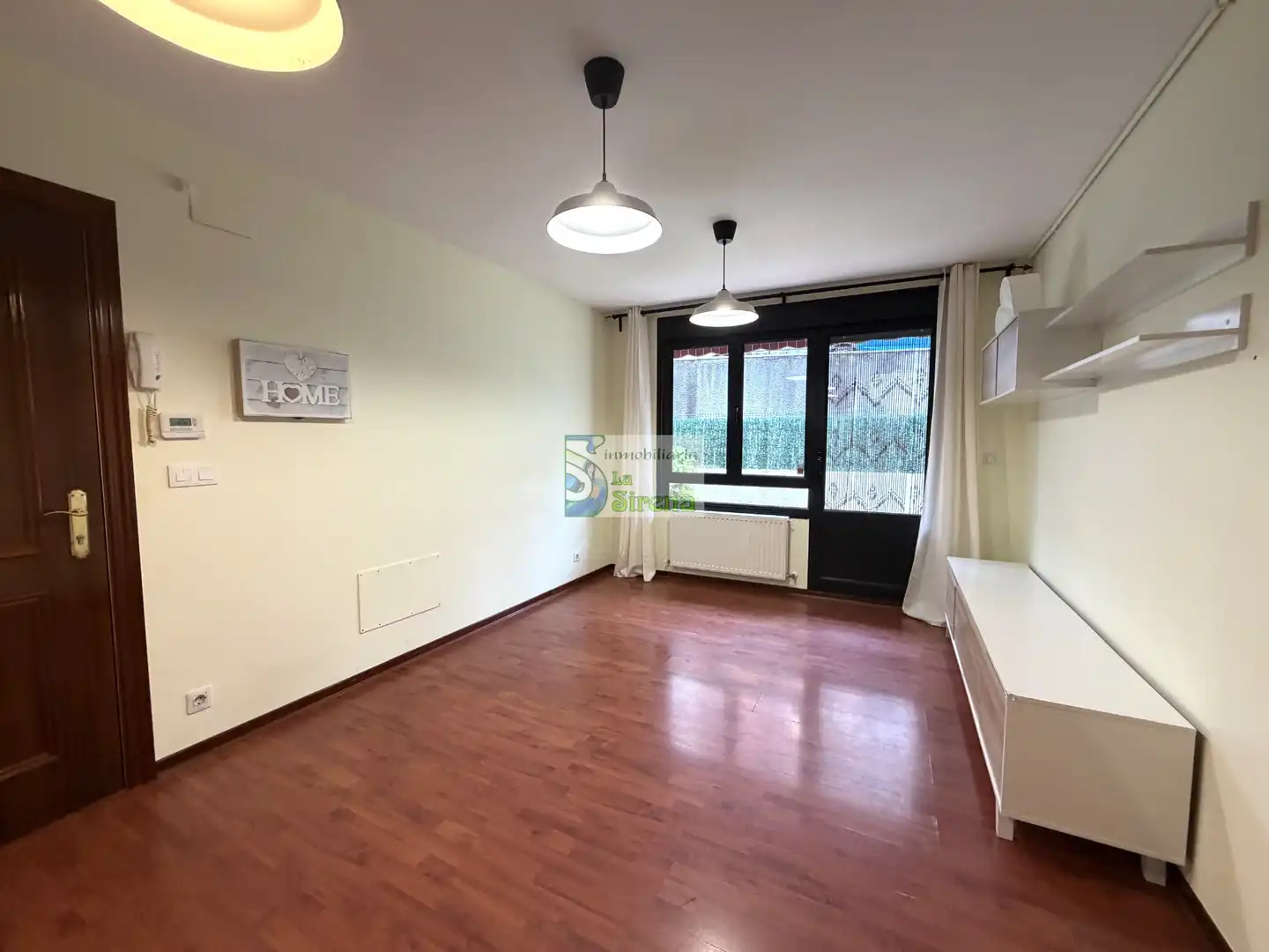 Wohnzimmer von Wohnung zum Verkauf in Castro-Urdiales mit Heizung, Privatgarten und Terrasse