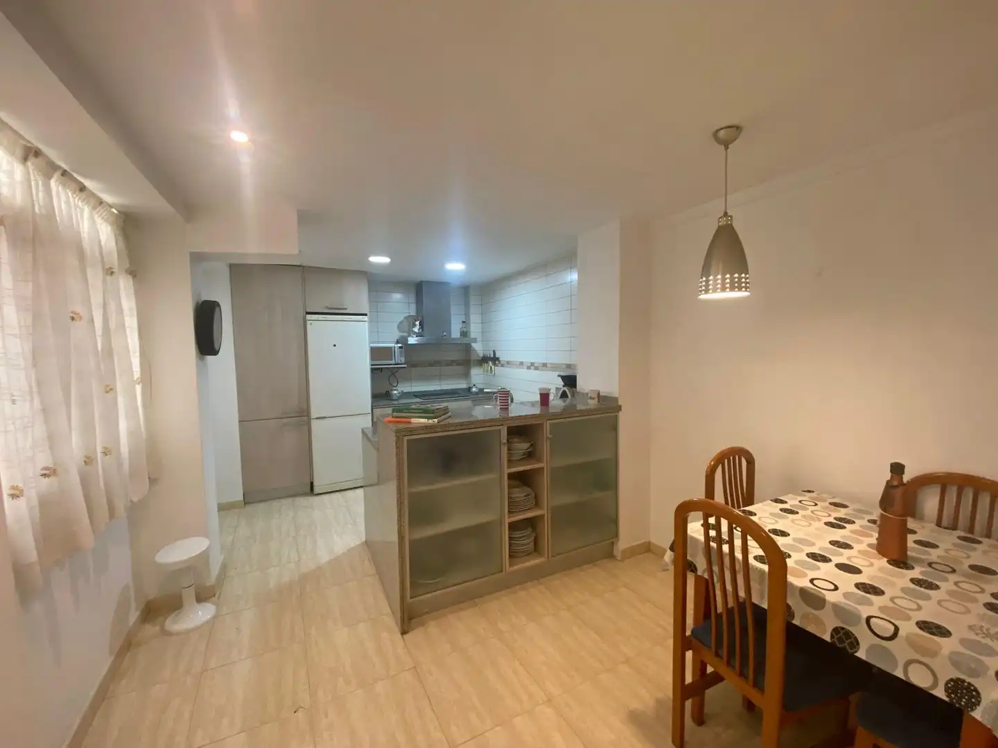Cocina de Piso en venta en Alicante / Alacant con Aire acondicionado y Balcón