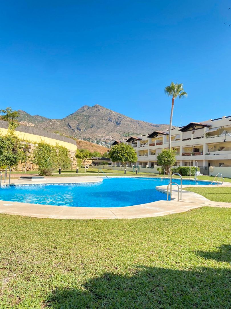 Exterior view of Flat to rent in Benalmádena  with Air Conditioner, Terrace and Furnished