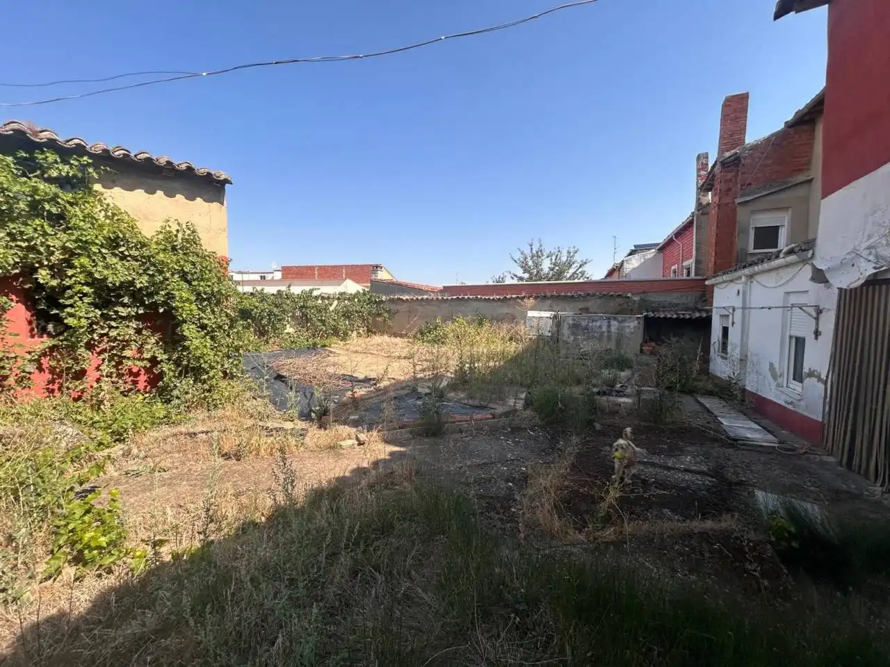 Casa o xalet en venda en Melgar de Fernamental amb Jardí privat