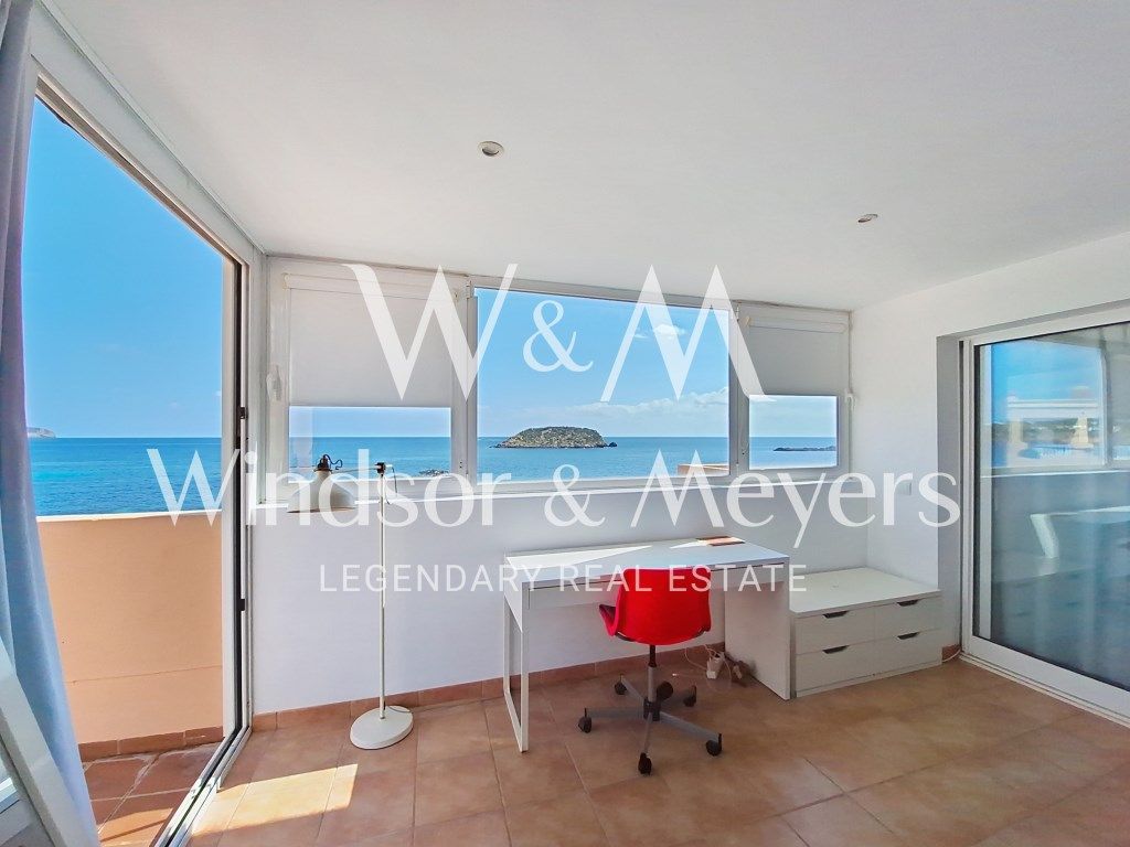 Apartment for sale in Santa Eulària des Riu  with Air Conditioner, Furnished and Community pool