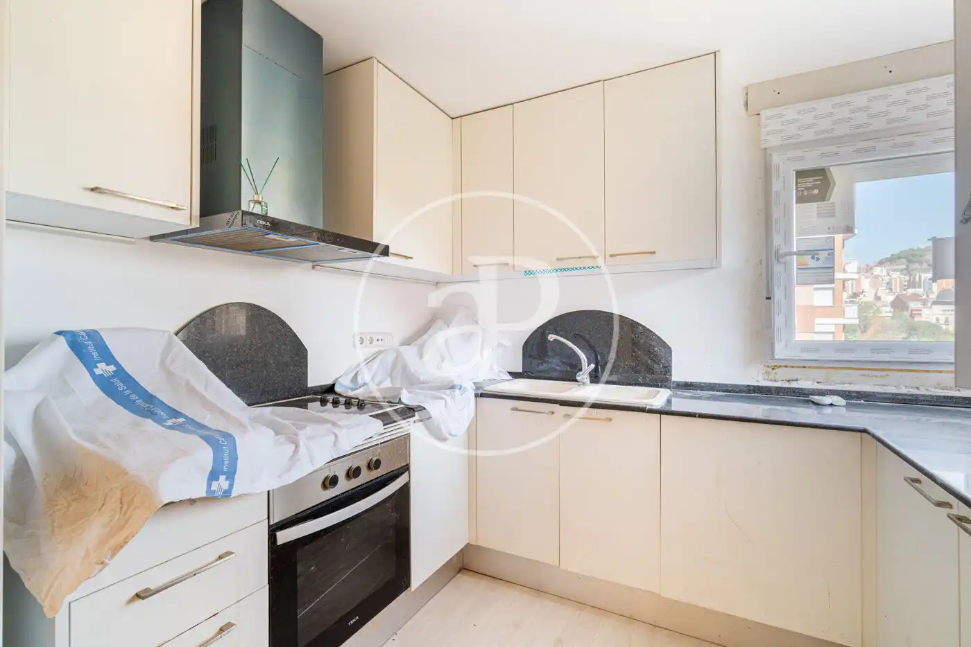 Cocina de Dúplex en venta en Barcelona con Aire acondicionado, Calefacción y Terraza