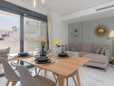 Apartament amb balcó en venda a Centro