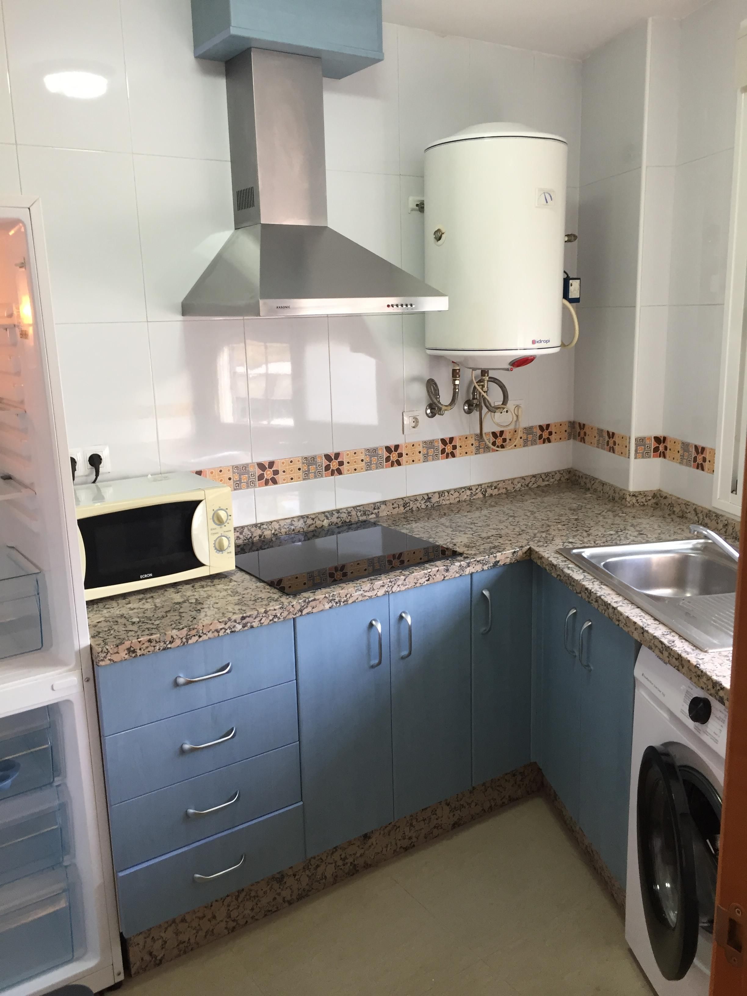 Kitchen of Planta baja to rent in Villafranca de Córdoba  with Storage room, Washing machine and Microwave