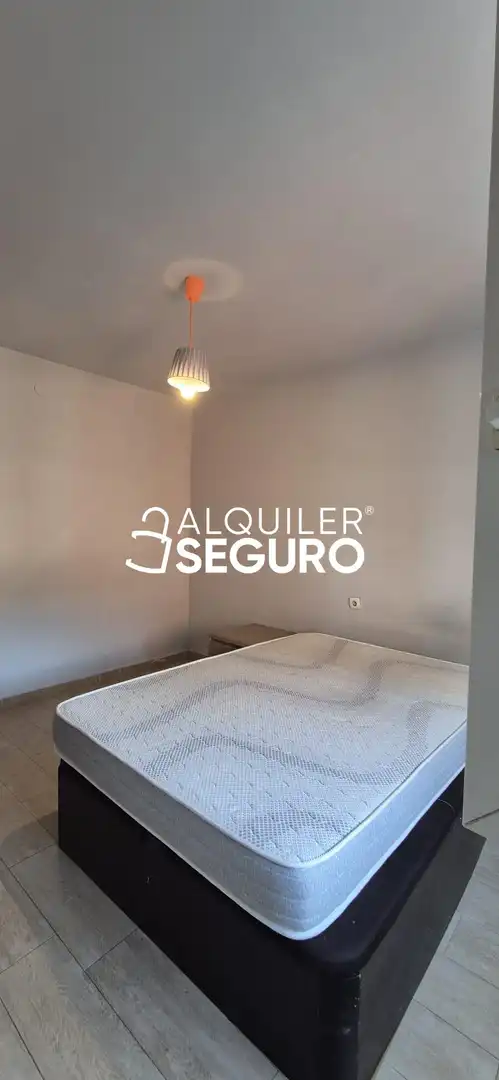 Bedroom of Flat for rent in Gijón 