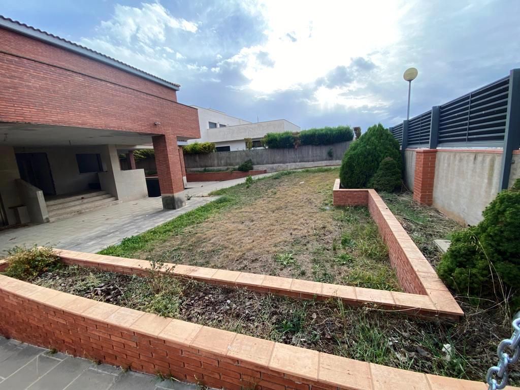 Building for sale in C/ del mestral , Alpicat