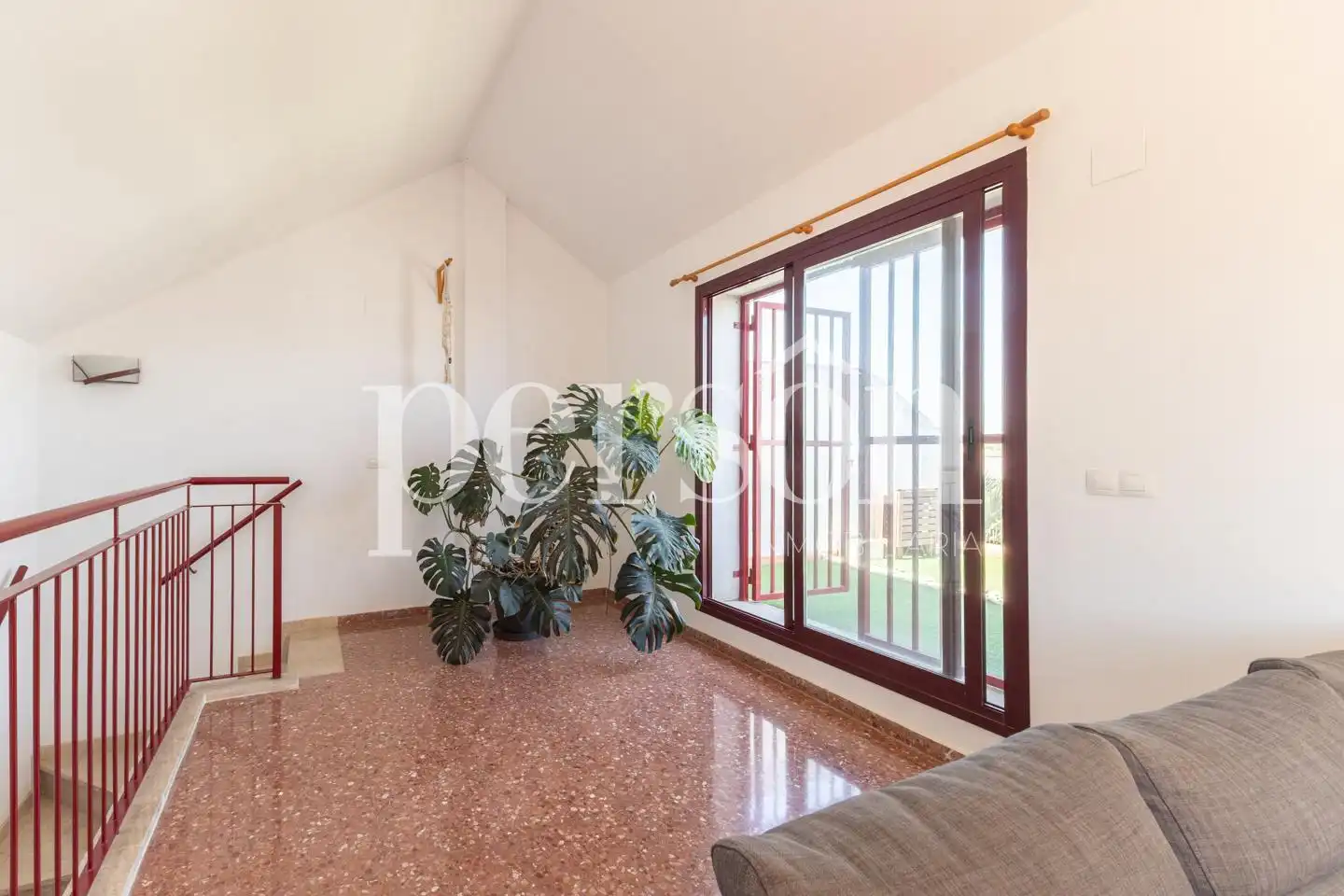 Wohnzimmer von Maisonette zur Miete in Manises mit Klimaanlage, Terrasse und Möbliert