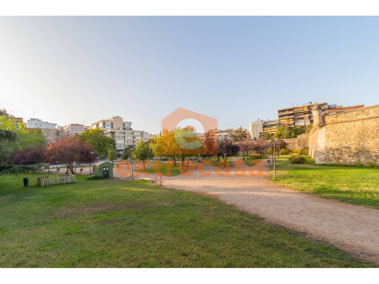 Jardí de Apartament de lloguer en Badajoz Capital amb Aire condicionat, Calefacció i Parquet