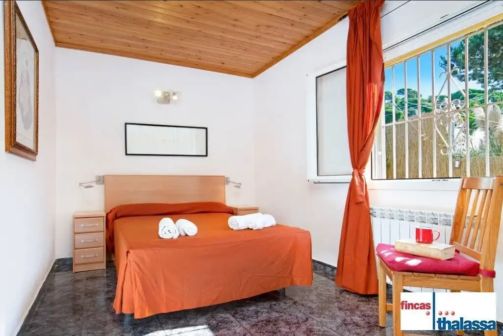 Bedroom of Houses for sale in Lloret de Mar  with Air Conditioner, Private garden and Storage room