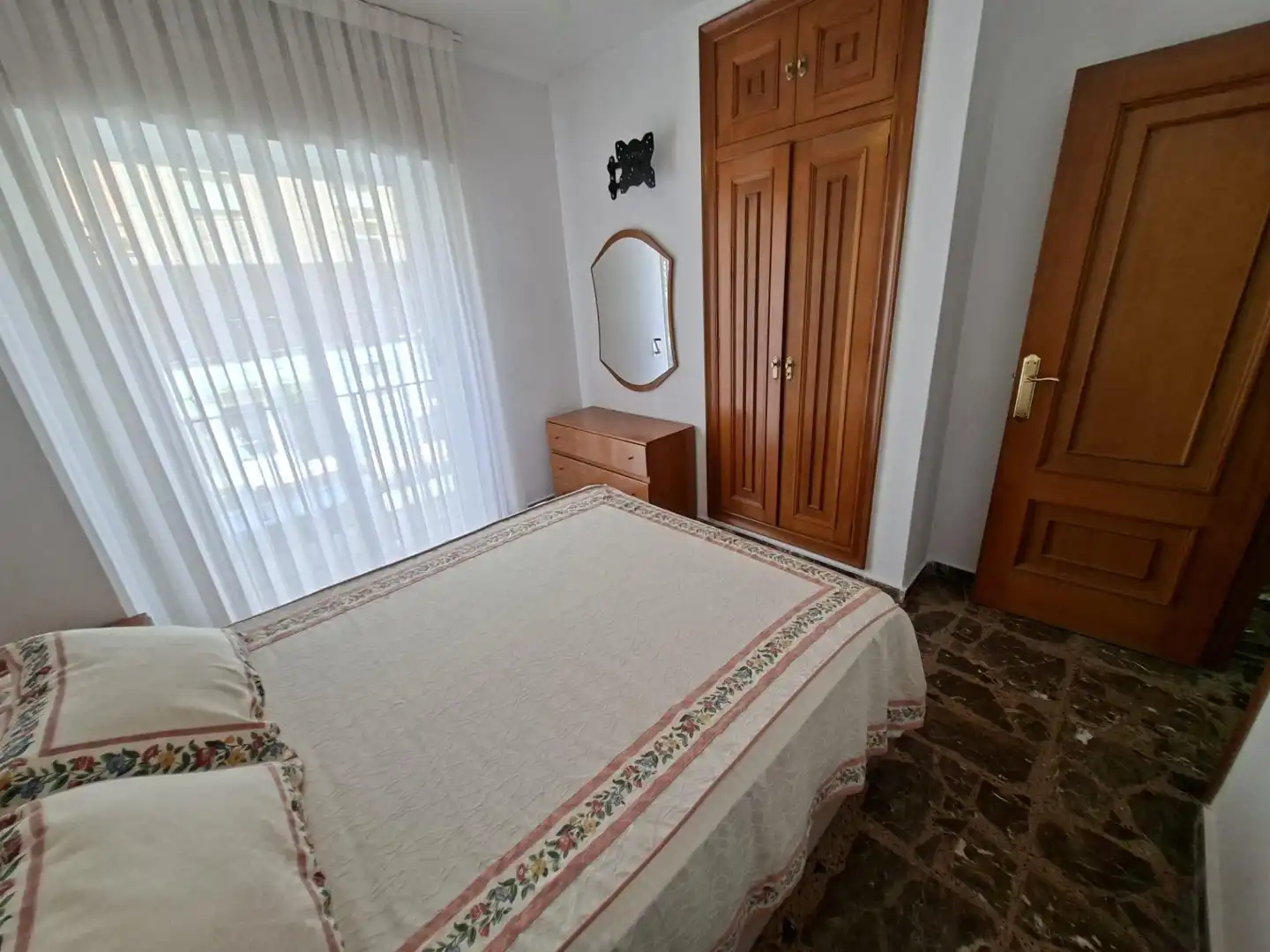 Schlafzimmer von Wohnung zur Miete in Murcia mit Klimaanlage, Abstellraum und Möbliert