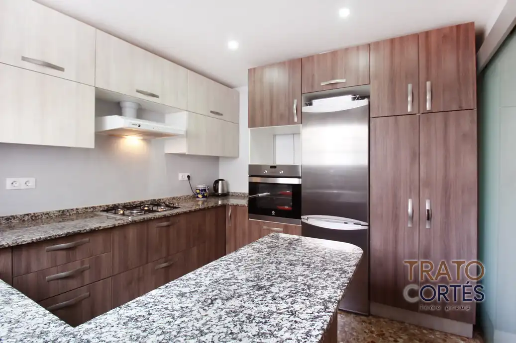 Appartamento con terrazza in vendita a Carrer de Santa Teresa, imagen 15