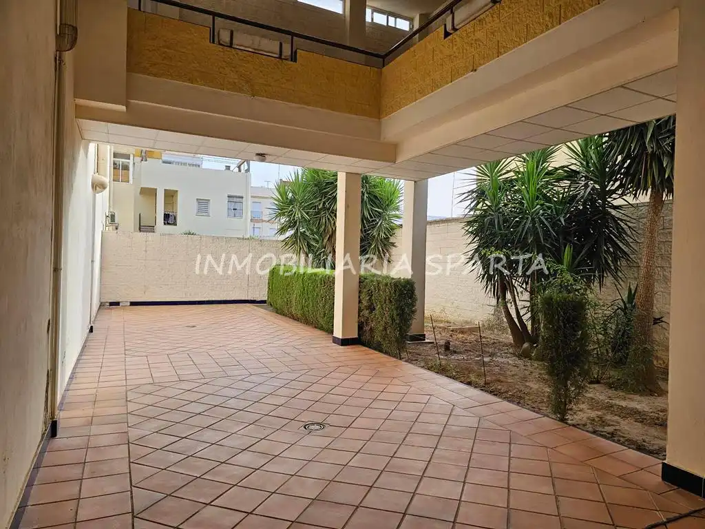 Pis en venda a Calle Coronil, 45, Centro - Barriada Mallorca