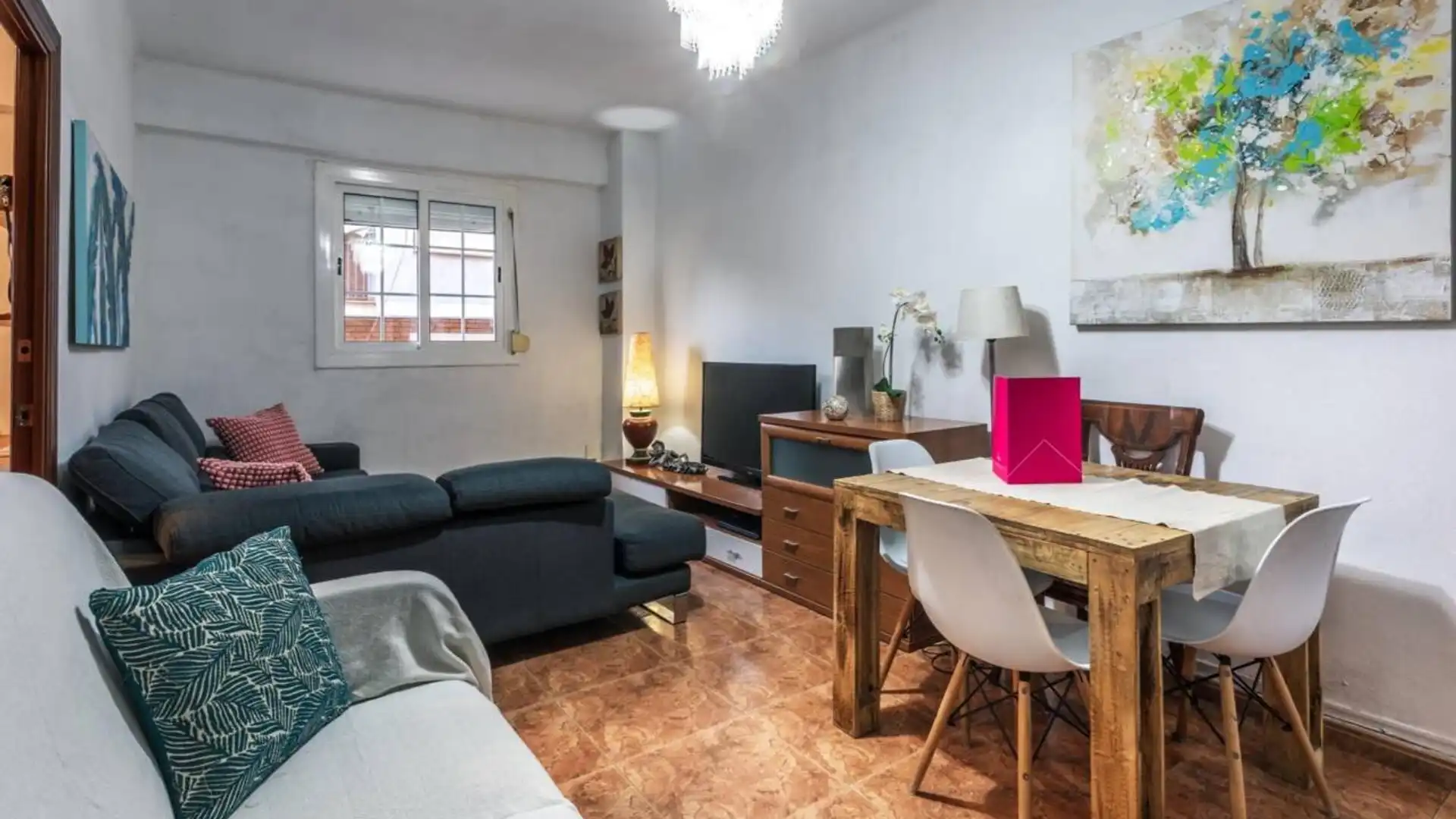 Sala d'estar de Pis en venda en Esplugues de Llobregat