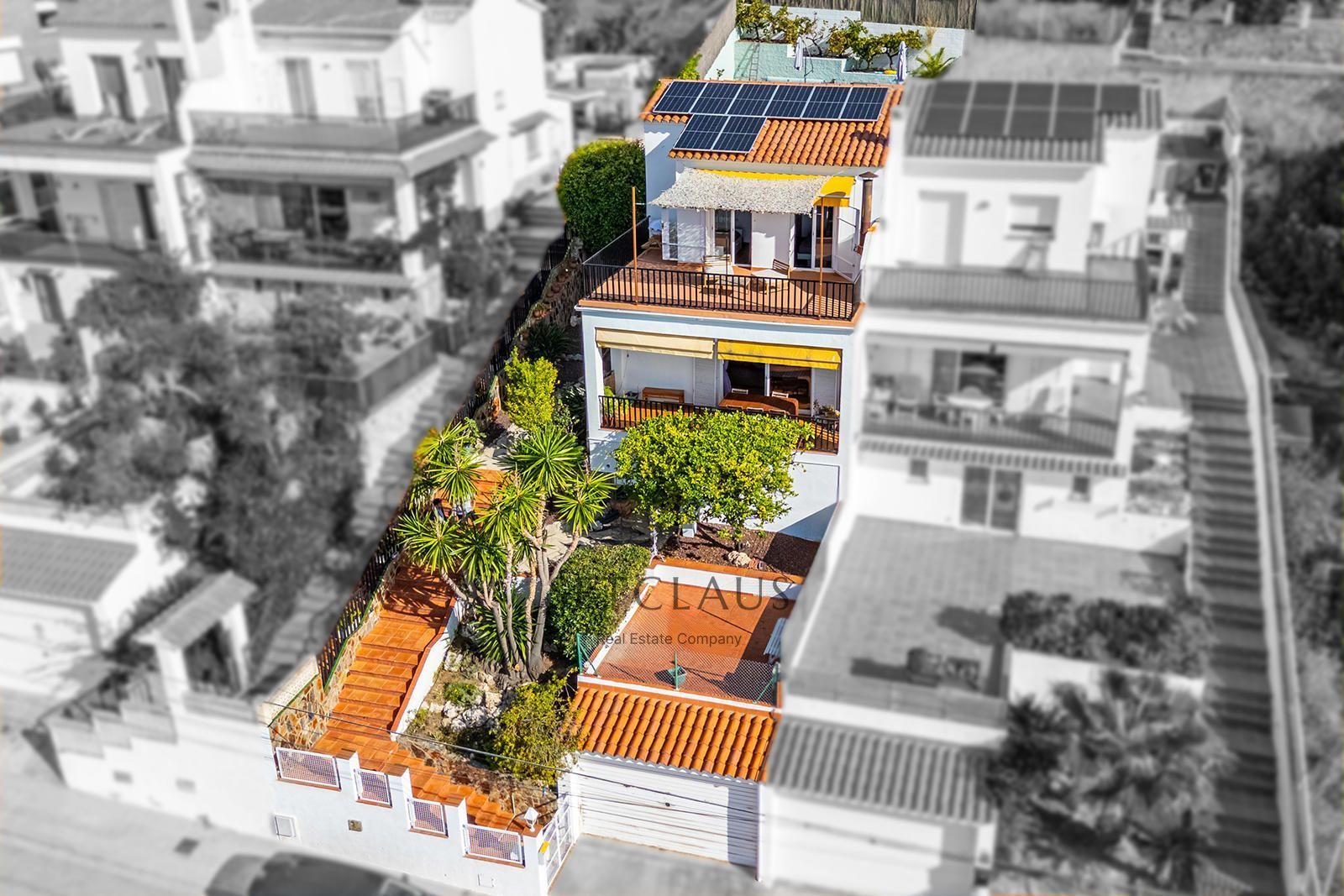 Exterior view of Single-family semi-detached for sale in Teià  with Heating, Private garden and Parquet flooring