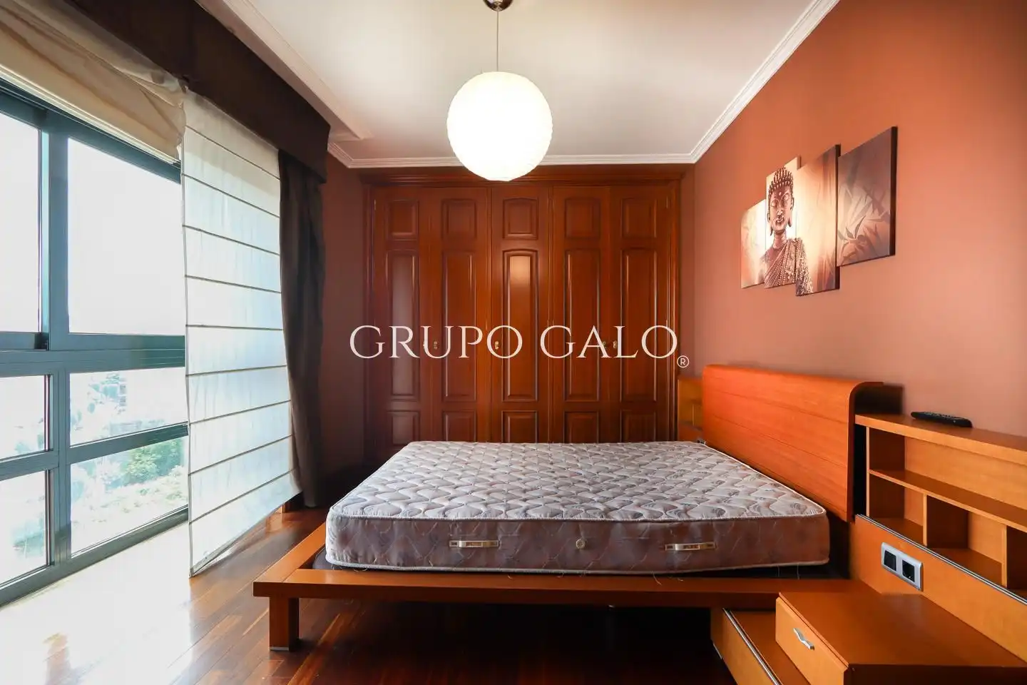 Habitación de Ático en venta en Vigo  con Calefacción, Parquet y Trastero