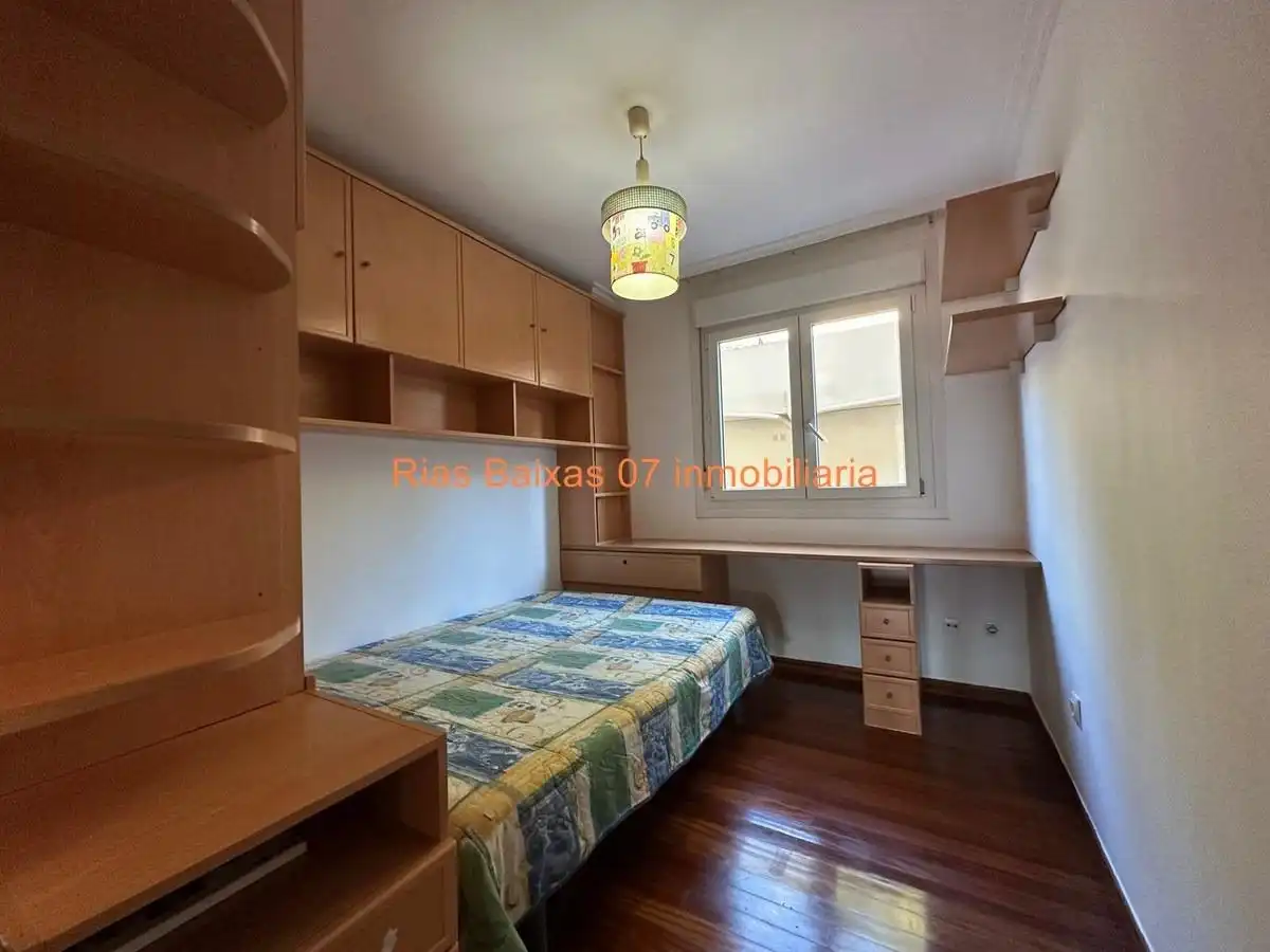 Bedroom of Flat for sale in Lavadores