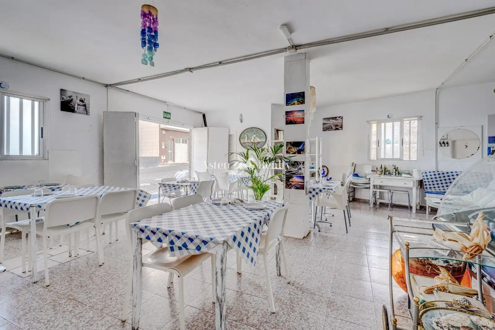Local en traspaso en Arico con Terraza, Amueblado y Internet