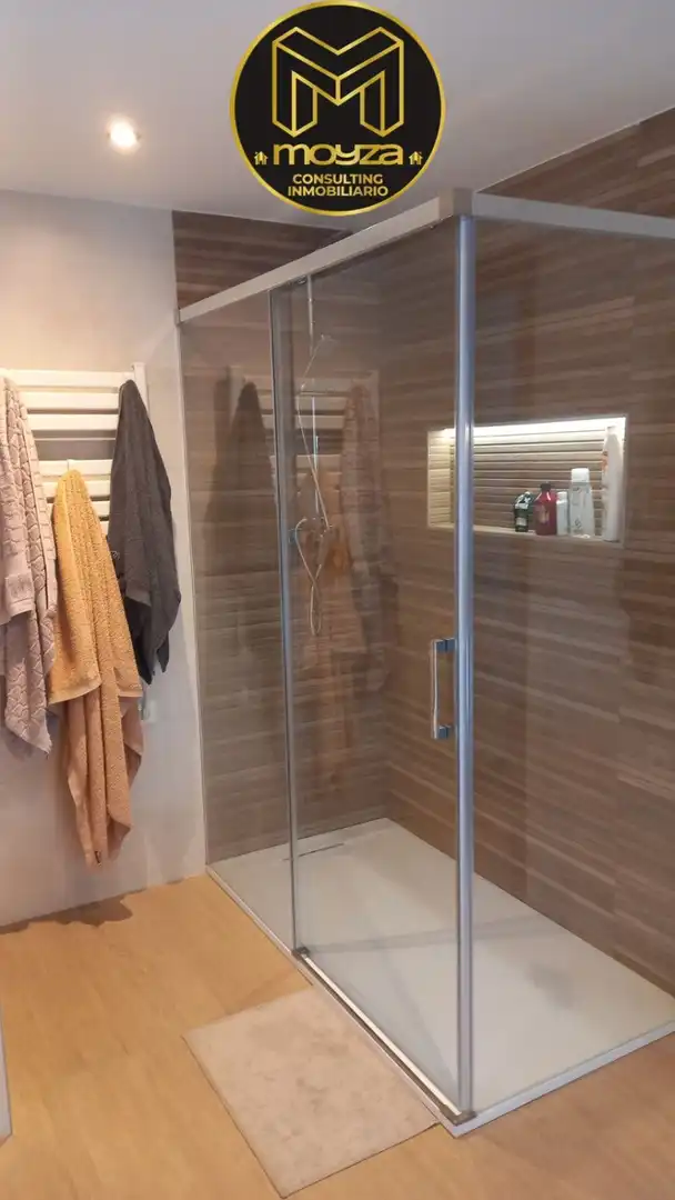 Baño de Casa o chalet en venta en Jaén con Aire acondicionado, Calefacción y Parquet