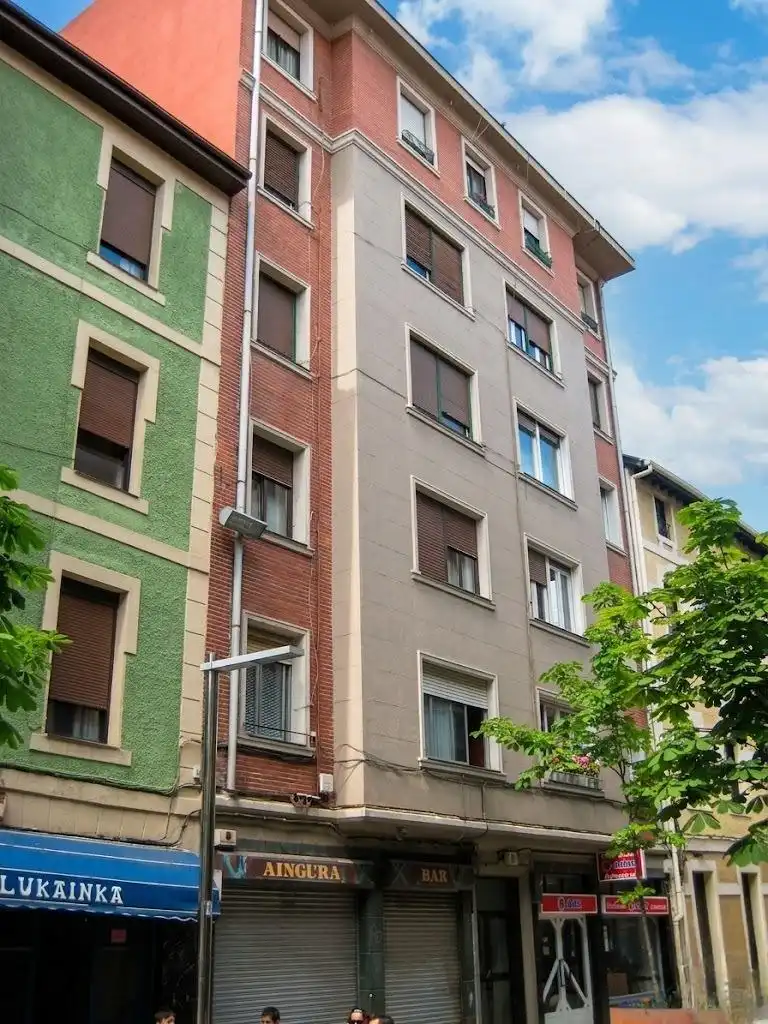 Vista exterior de Pis en venda en Erandio