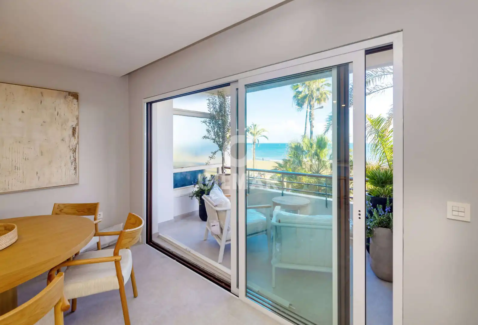 Dormitori de Apartament en venda en Estepona amb Balcó