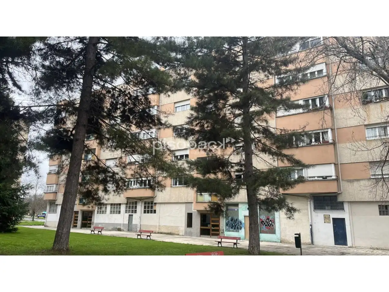 Exterior view of Flat for sale in  Pamplona / Iruña  with Heating, Parquet flooring and Alarm