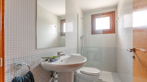 Foto 4 von Einfamilien-Reihenhaus zum Verkauf in Calle San Martin, 10 B, Egües, Valle de Egüés / Eguesibar