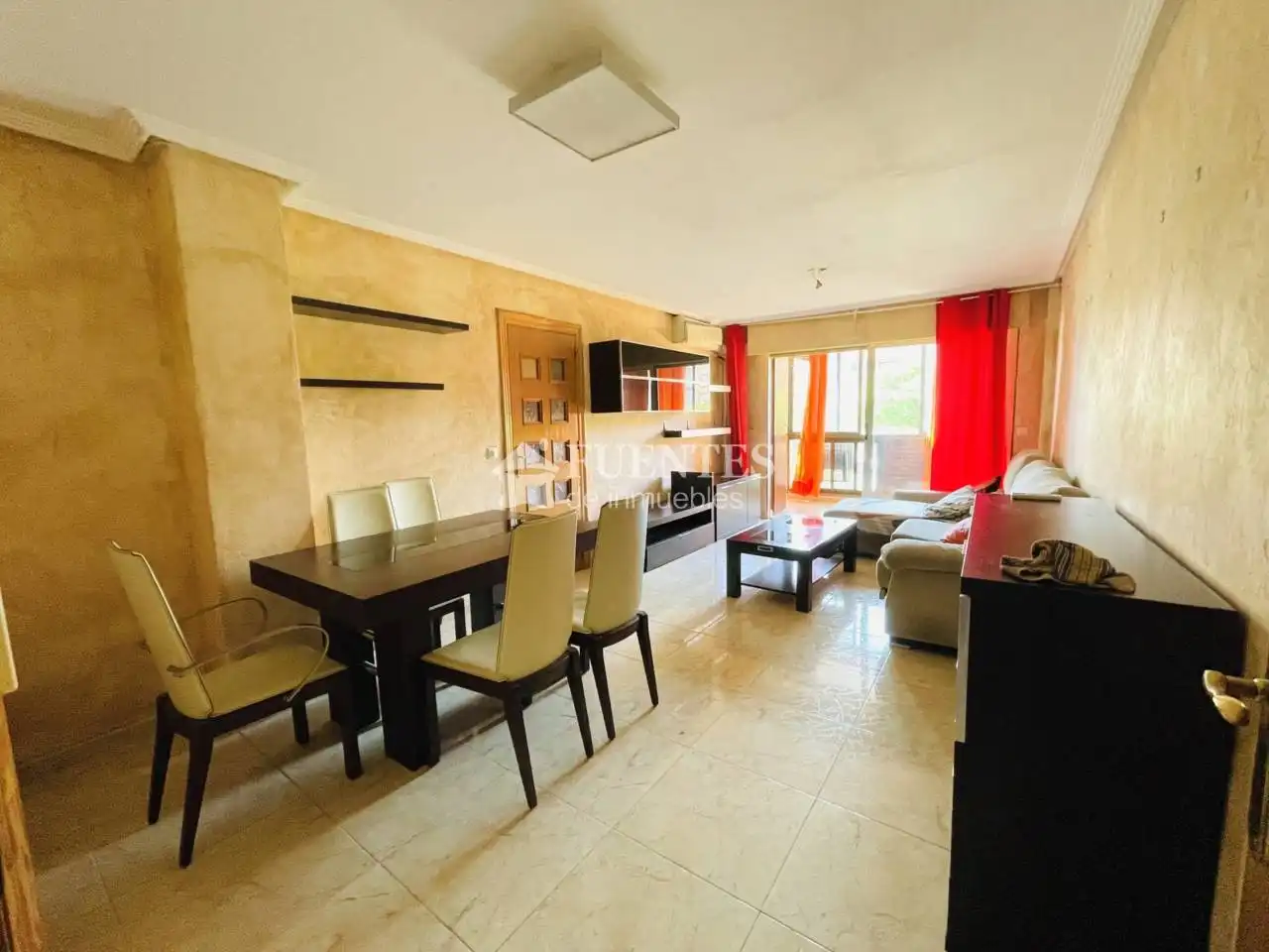 Vista exterior de Piso en venta en Alicante / Alacant con Aire acondicionado y Terraza