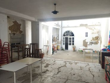 Casa amb balcó en venda a Calle Guarnidos
