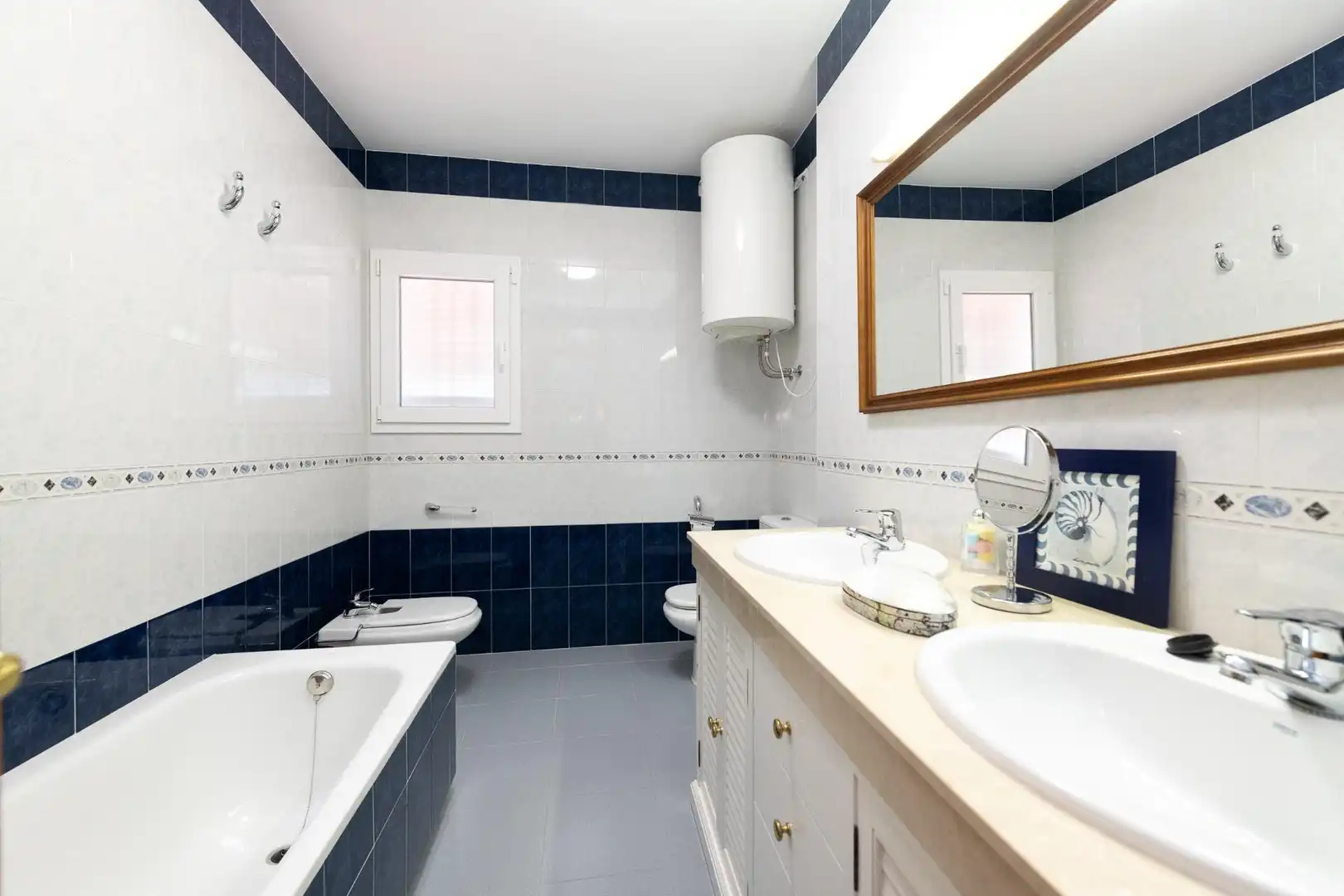 Baño de Casa o chalet en venta en Alhaurín de la Torre con Aire acondicionado, Jardín privado y Terraza