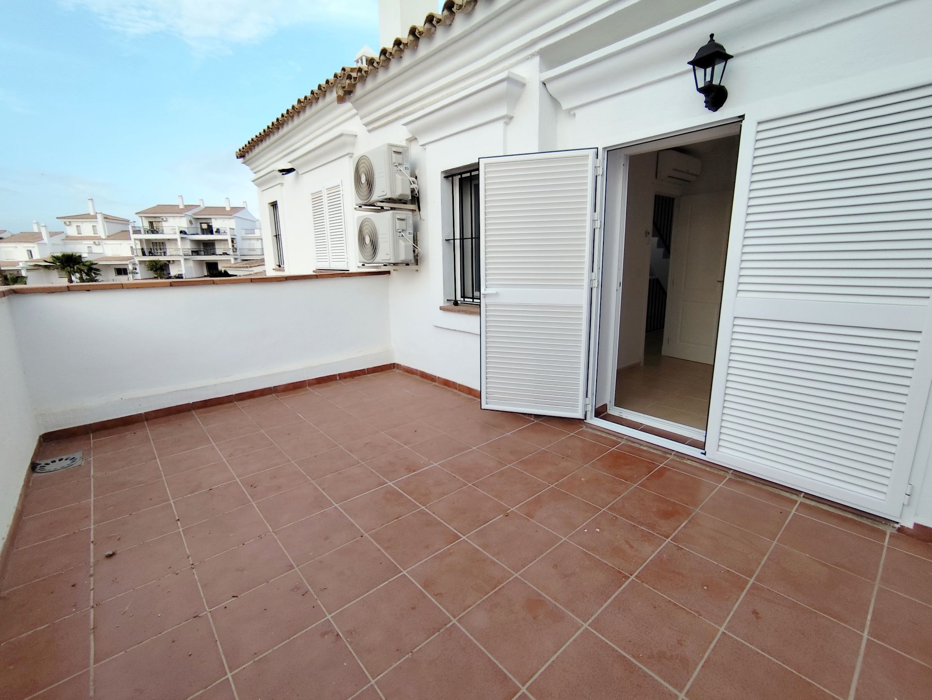 Terrassa de Casa adosada de lloguer en Sanlúcar de Barrameda amb Terrassa, Forn i Rentadora