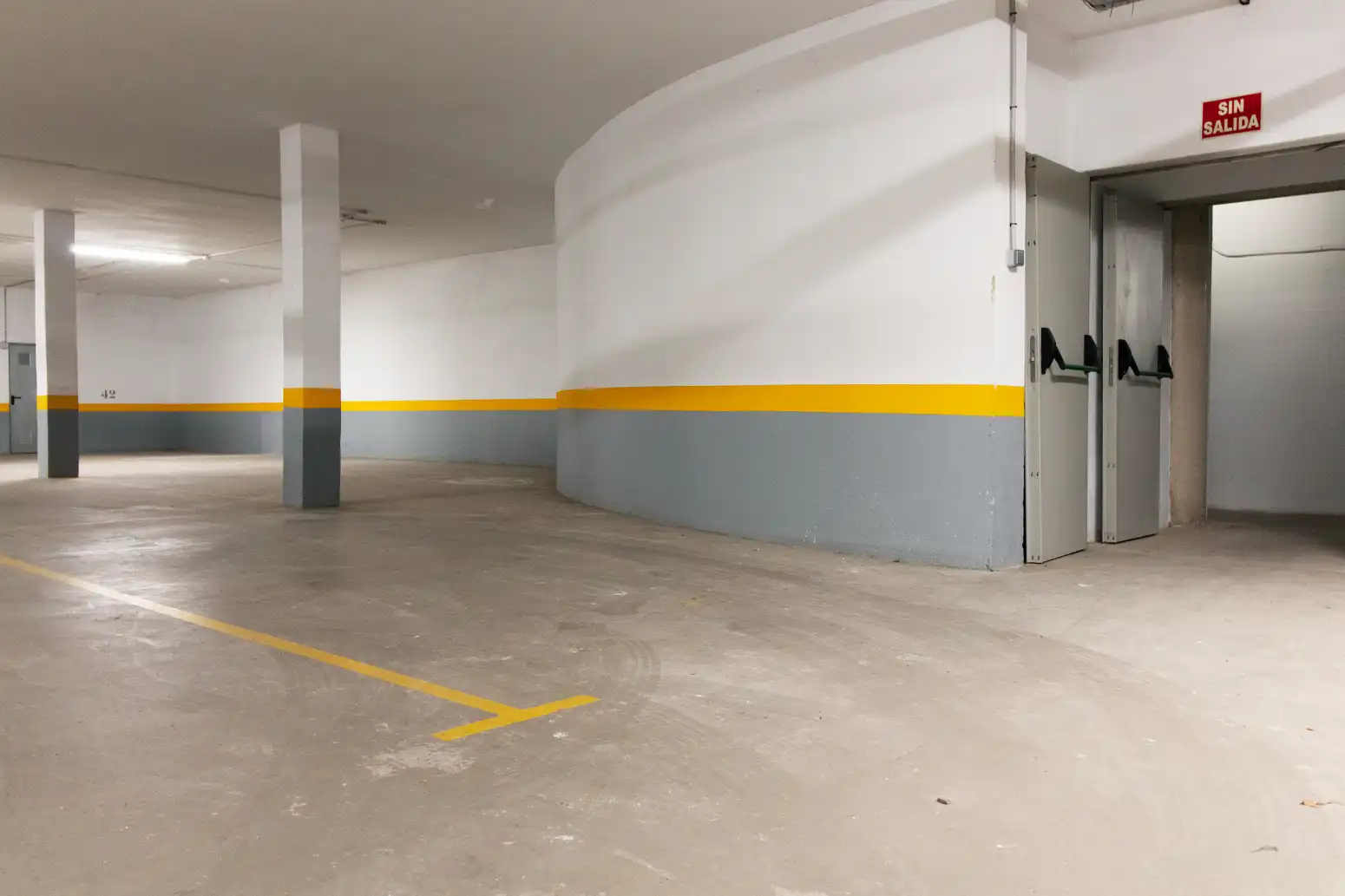 Büro zur Miete in Puerto de Sagunto - AV PUERTO POL.IND.INGRUINS, Avenida de Abril - 9 de Octubre