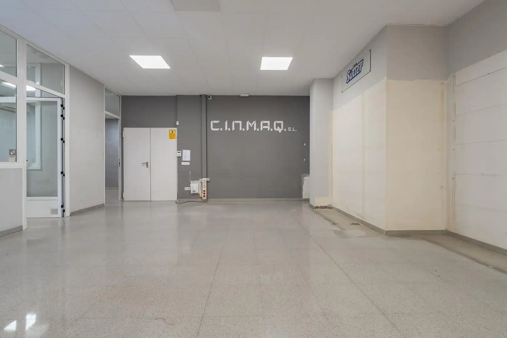 Local comercial en venda a d'Extremadura