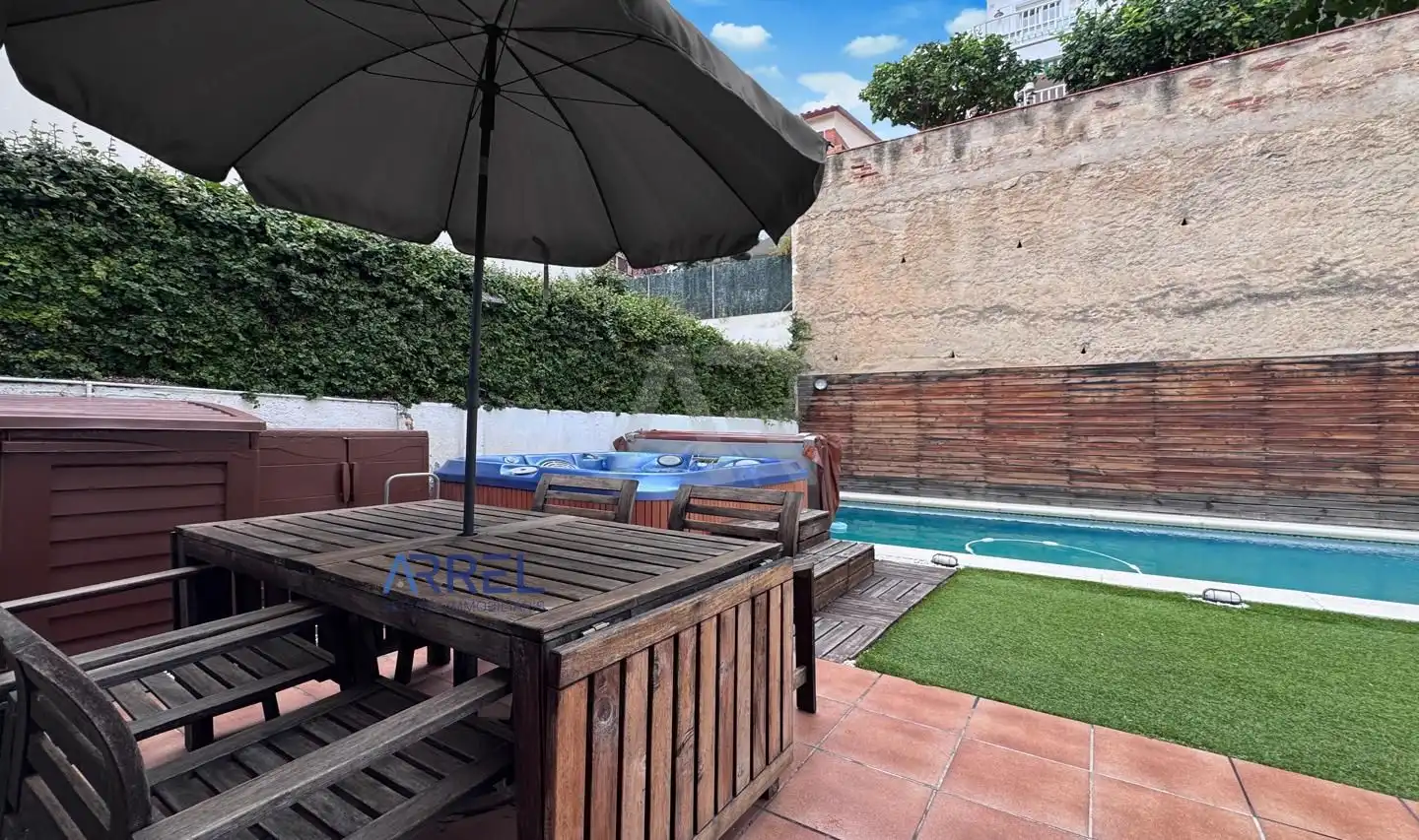 Terrassa de Casa o xalet en venda en Alella