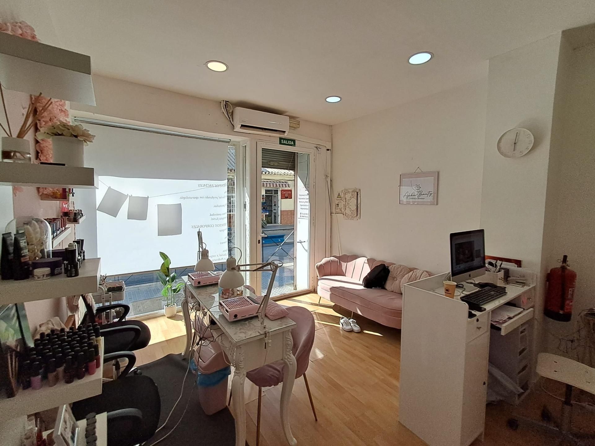 Living room of Premises for sale in Málaga Capital  with Air Conditioner