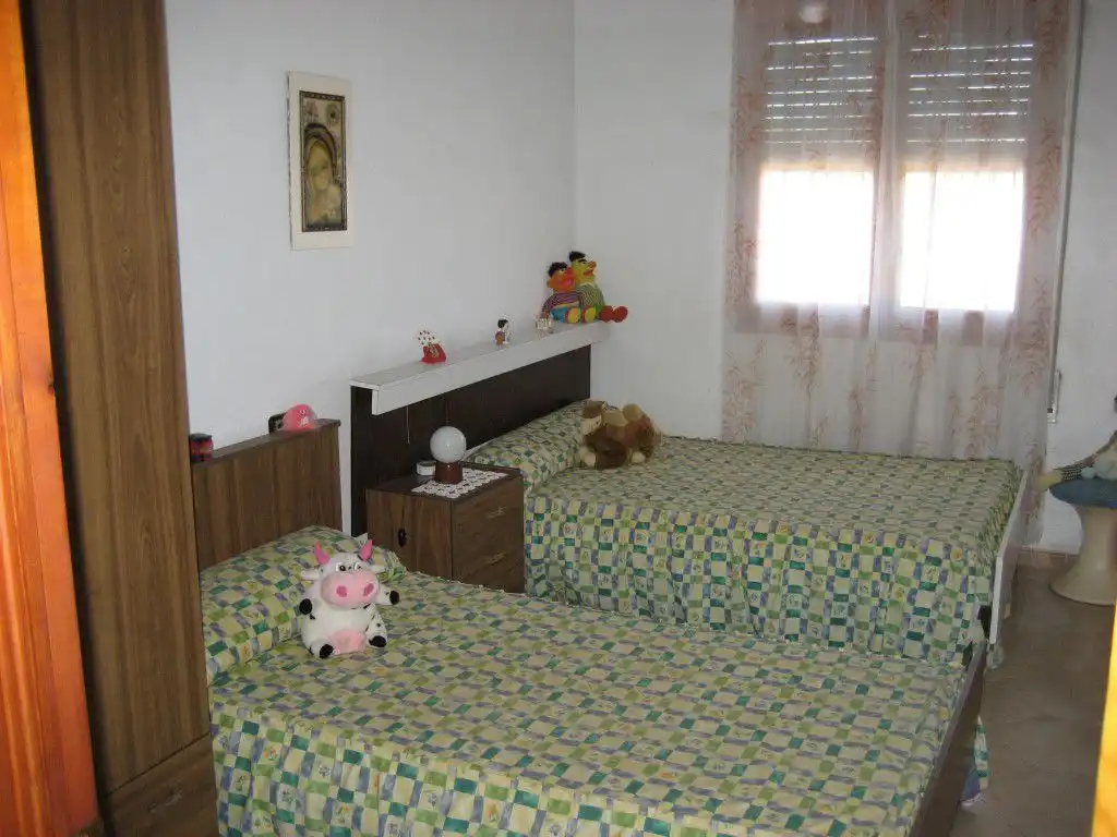 Dormitori de Casa o xalet en venda en L'Aldea