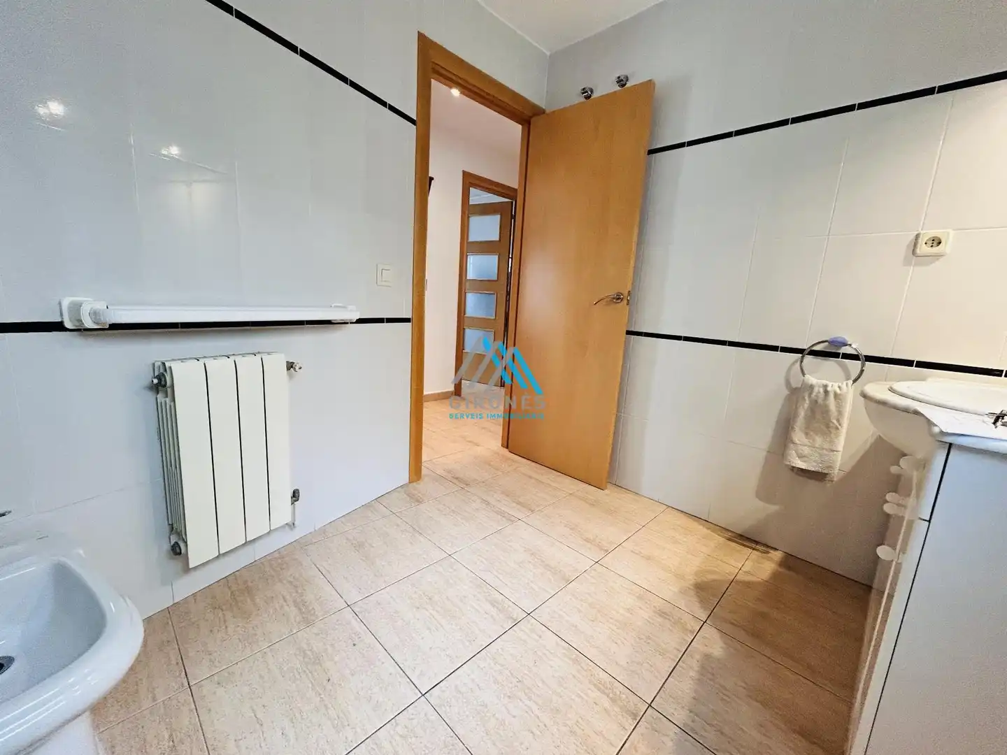 Piso en venta en Santa Cristina d'Aro con Calefacción, Trastero y Amueblado